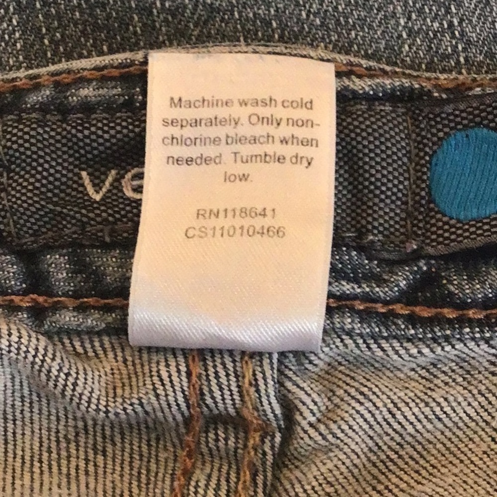 Venezia Stretch Bootcut jeans. Size 1P blue dot = size 14 P - Picture 6 of 6